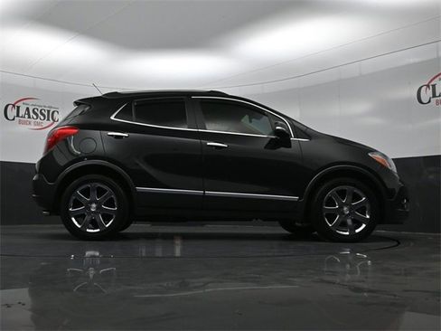 Used 2015 Buick Encore Premium image 30