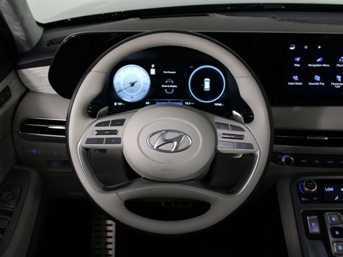 Used 2024 Hyundai Palisade Calligraphy FWD image 23