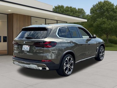 Used 2026 BMW X5 sDrive40i w/ Premium Package RWD image 8