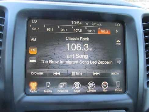 Used 2014 Jeep Cherokee Limited AWD/4WD image 12