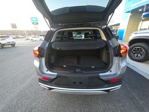 Used 2023 Buick Encore GX Select image 25