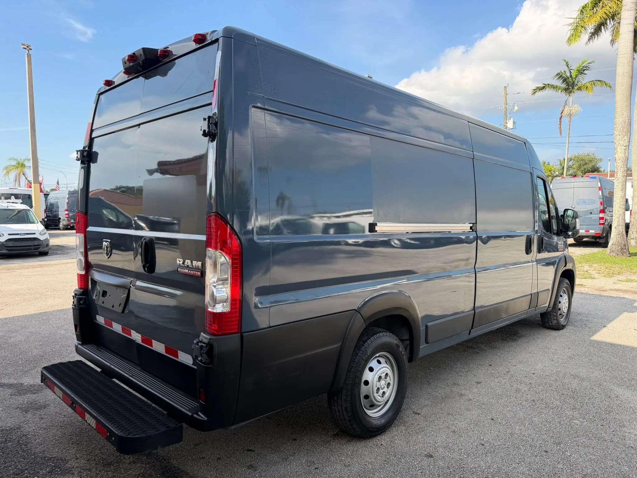 Used 2020 RAM ProMaster 3500 FWD image 6