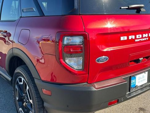 Used 2021 Ford Bronco Sport Outer Banks AWD/4WD image 13