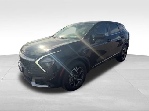 Used 2023 Kia Sportage LX image 30