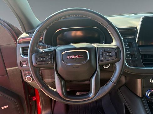 Used 2022 GMC Yukon AT4 image 12