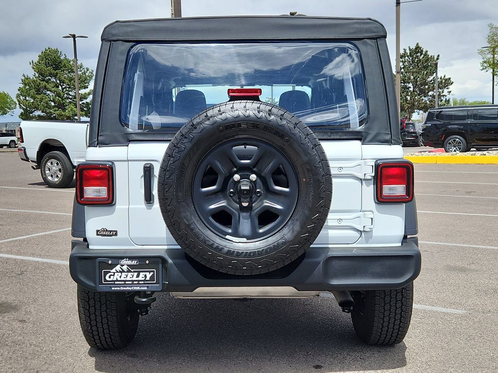 Certified 2025 Jeep Wrangler Unlimited Sport AWD/4WD image 11