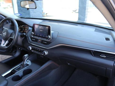 Used 2022 Nissan Altima 2.0 SR image 24