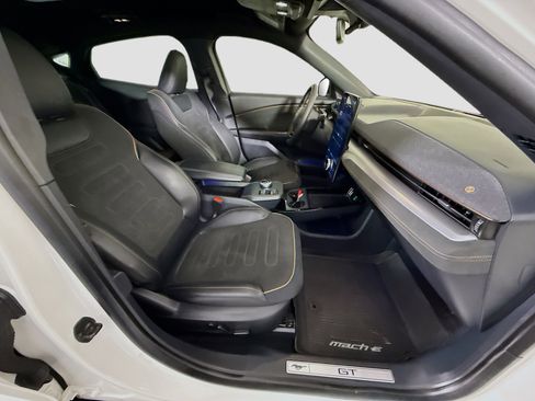 Used 2023 Ford Mustang Mach-E GT image 29