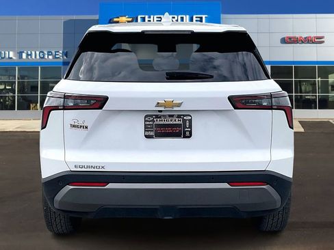 Used 2025 Chevrolet Equinox LT image 5