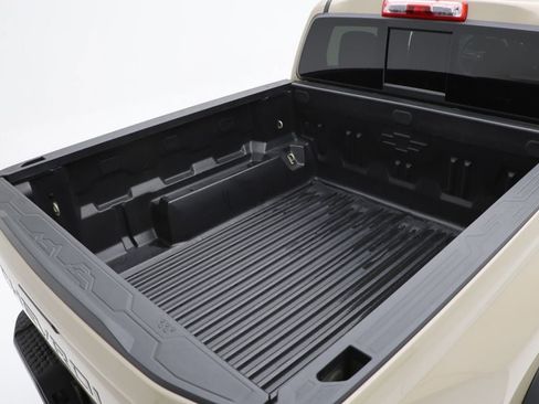 Used 2024 Chevrolet Colorado Trail Boss w/ Advanced Trailering Package image 13