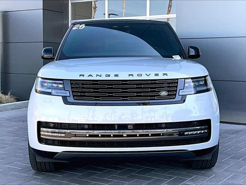 Certified 2025 Land Rover Range Rover Autobiography AWD/4WD image 2