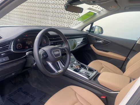 Used 2025 Audi Q7 3.0T Premium w/ Convenience Package image 13