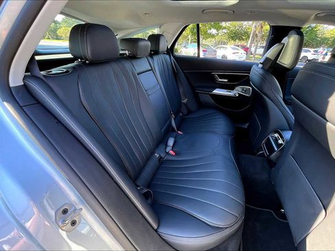 Used 2025 Mercedes-Benz E 450 4MATIC All-Terrain Wagon image 38