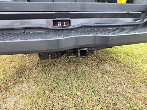 Used 2017 Ford Transit 150 XLT image 28