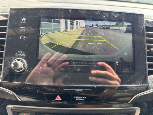 Used 2021 Honda Pilot Black Edition image 24