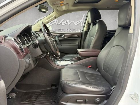 Used 2017 Buick Enclave Leather image 19