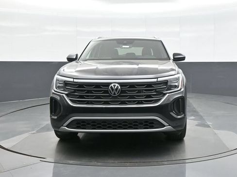 New 2026 Volkswagen Atlas Cross Sport SE AWD/4WD image 2