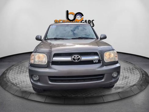 Used 2006 Toyota Sequoia SR5 image 3