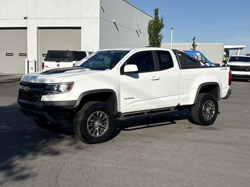 Used 2017 Chevrolet Colorado ZR2 w/ LPO, Premium Interior Package AWD/4WD image 5