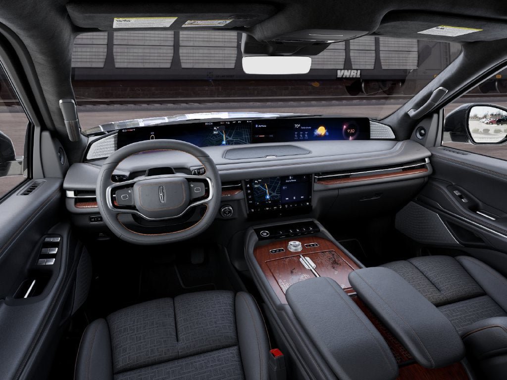 New 2027 Lincoln Navigator Black Label AWD/4WD image 9