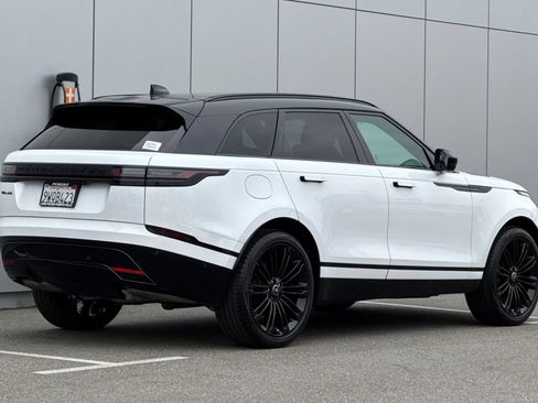 Certified 2026 Land Rover Range Rover Velar Dynamic SE AWD/4WD image 5