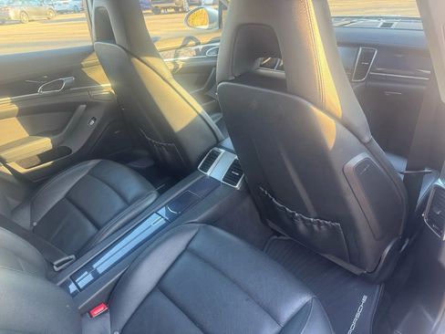 Used 2011 Porsche Panamera 4 image 20