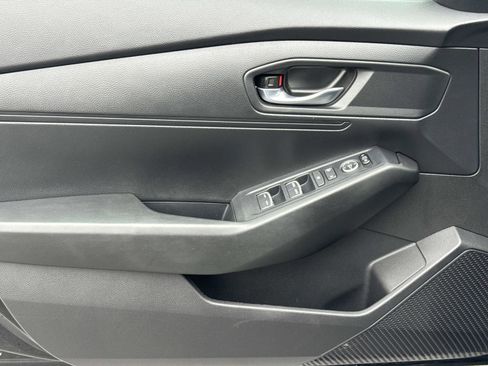 Used 2025 Honda Accord LX image 16