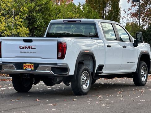 Used 2024 GMC Sierra 2500 Pro image 4