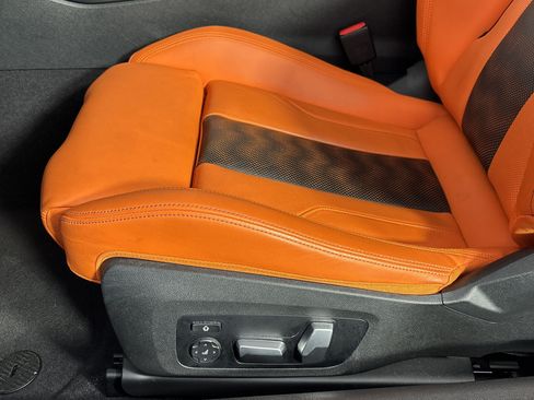 Used 2024 BMW M4 Competition RWD image 15