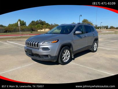 Used 2015 Jeep Cherokee Latitude w/ Comfort/Convenience Group