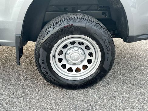 Used 2026 Chevrolet Colorado W/T w/ WT Convenience Package II image 24