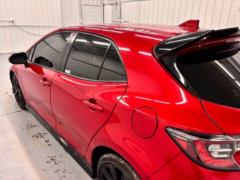 Used 2021 Toyota Corolla SE w/ Special Edition FWD image 39
