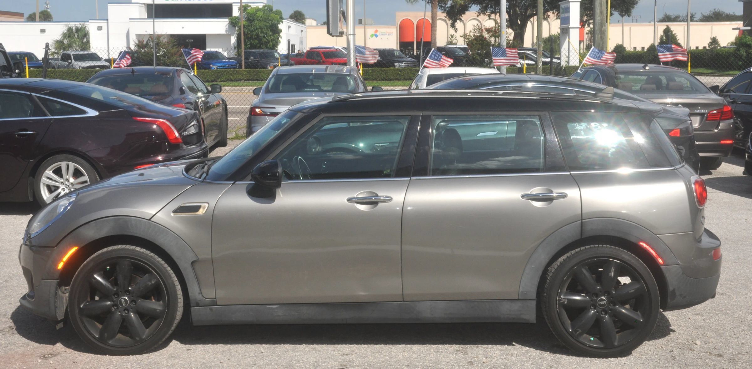 Used 2016 MINI Cooper Clubman FWD image 10