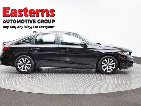 Used 2025 Honda Civic LX image 4