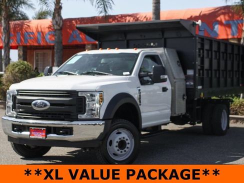 Used 2018 Ford F550 2WD Regular Cab Super Duty image 5
