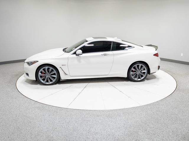 Used 2018 INFINITI Q60 Red Sport 400 w/ Pro Active Package AWD/4WD image 30
