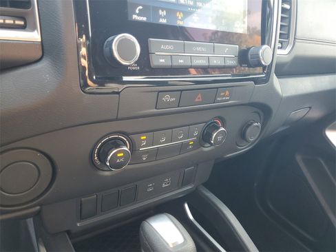 Used 2023 Nissan Frontier SV image 22