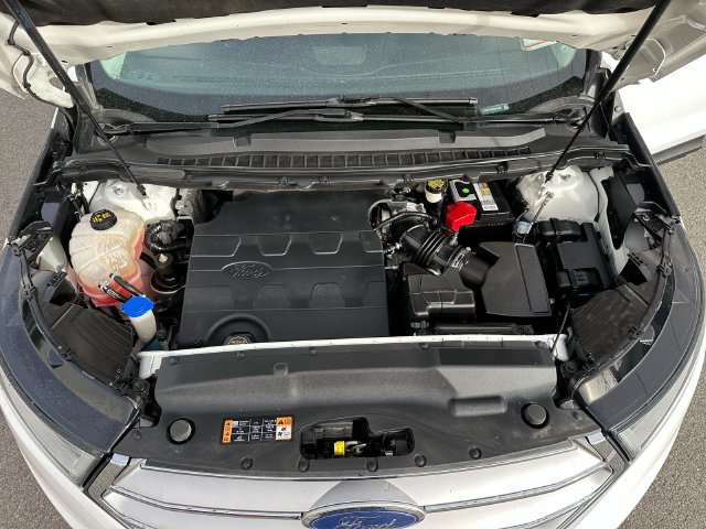 Used 2017 Ford Edge SEL w/ Equipment Group 201A AWD/4WD image 7