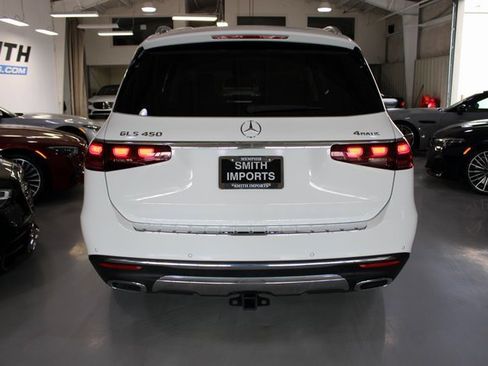 Used 2024 Mercedes-Benz GLS 450 GLS 450 4MATIC image 45
