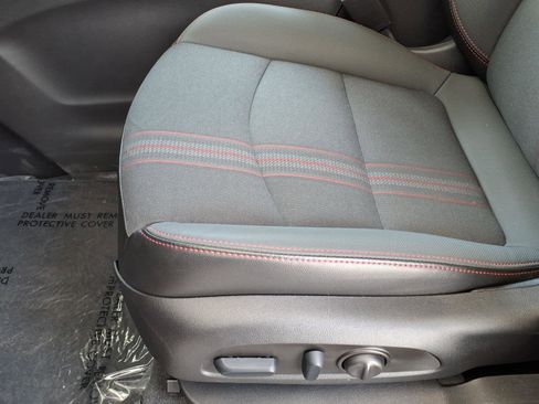 Used 2024 Chevrolet Equinox RS w/ LPO, Floor Liner Package FWD image 7