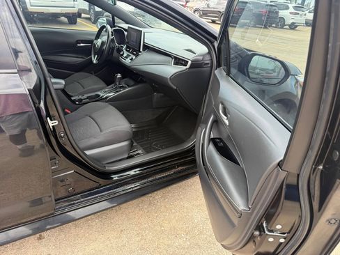 Used 2023 Toyota Corolla SE w/ Blackout Package (TMS) FWD image 10