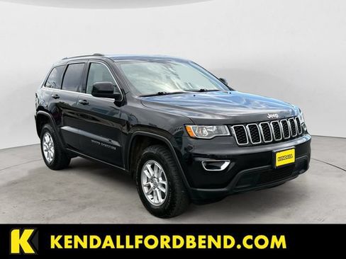Used 2020 Jeep Grand Cherokee Laredo AWD/4WD image 3