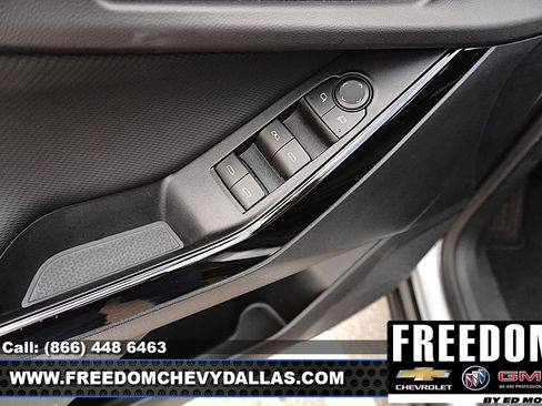 Used 2026 Chevrolet Equinox LT FWD image 34