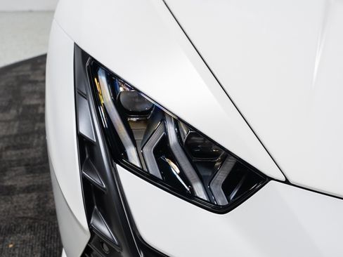 Used 2024 Lamborghini Huracan Tecnica RWD image 16