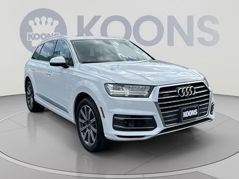 Used 2018 Audi Q7 3.0T Prestige w/ Prestige Package AWD/4WD image 2