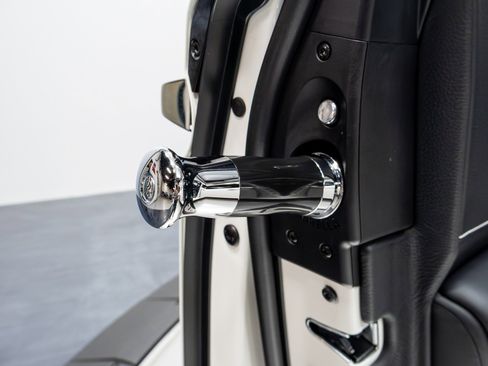 Used 2016 Rolls-Royce Ghost image 72