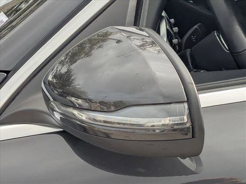 Certified 2020 Mercedes-Benz GLC 300 4MATIC image 15