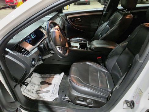 Used 2016 Ford Taurus SEL FWD image 25