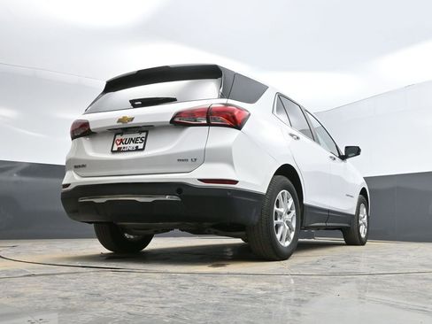 Used 2024 Chevrolet Equinox LT image 35