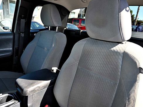 Used 2021 Toyota Tacoma SR image 11